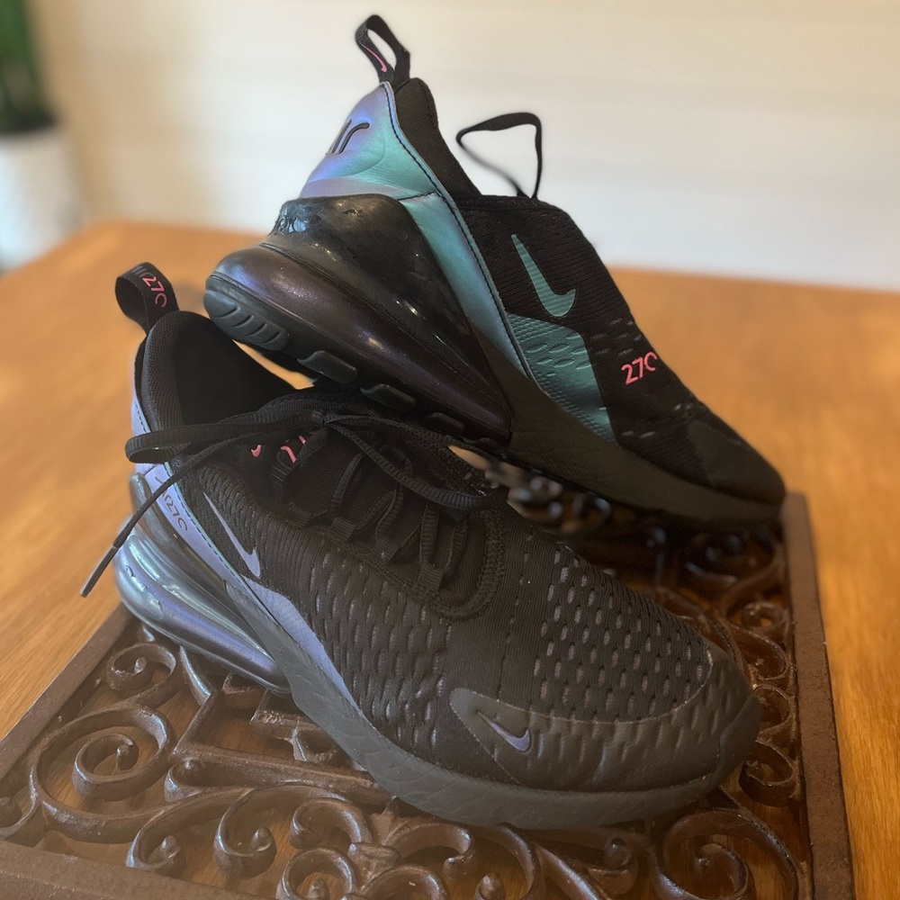 USED Nike Air Max 270 // Mens size 7